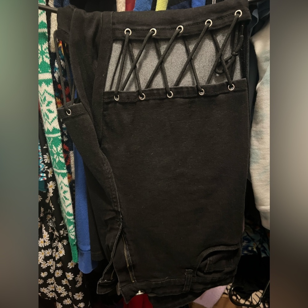 Jeans 🎂 (3 for $5)